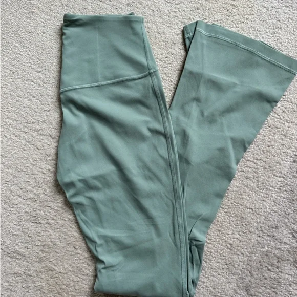 Lululemon Align Mini Flare palm court - Picture 3 of 3